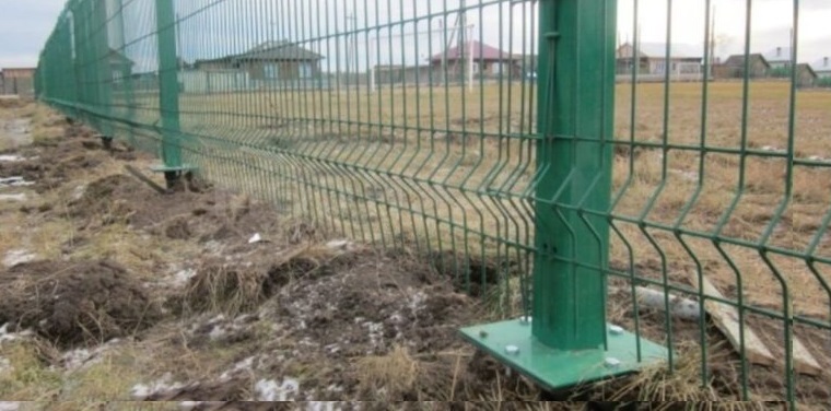 Купить сваи для ограждения от производителя в Братске от 1373 руб: низкая цена, быстрая установка